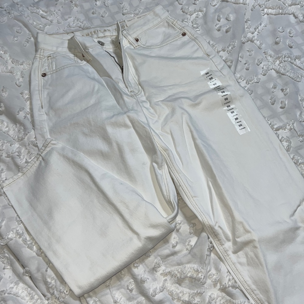 American Eagle Mom Jeans Brand New
